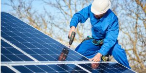 Installation Maintenance Panneaux Solaires Photovoltaïques à Saint-Crepin-de-Richemont